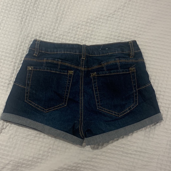 Jean Short Shorts - Ardene size 3 - Picture 2 of 3
